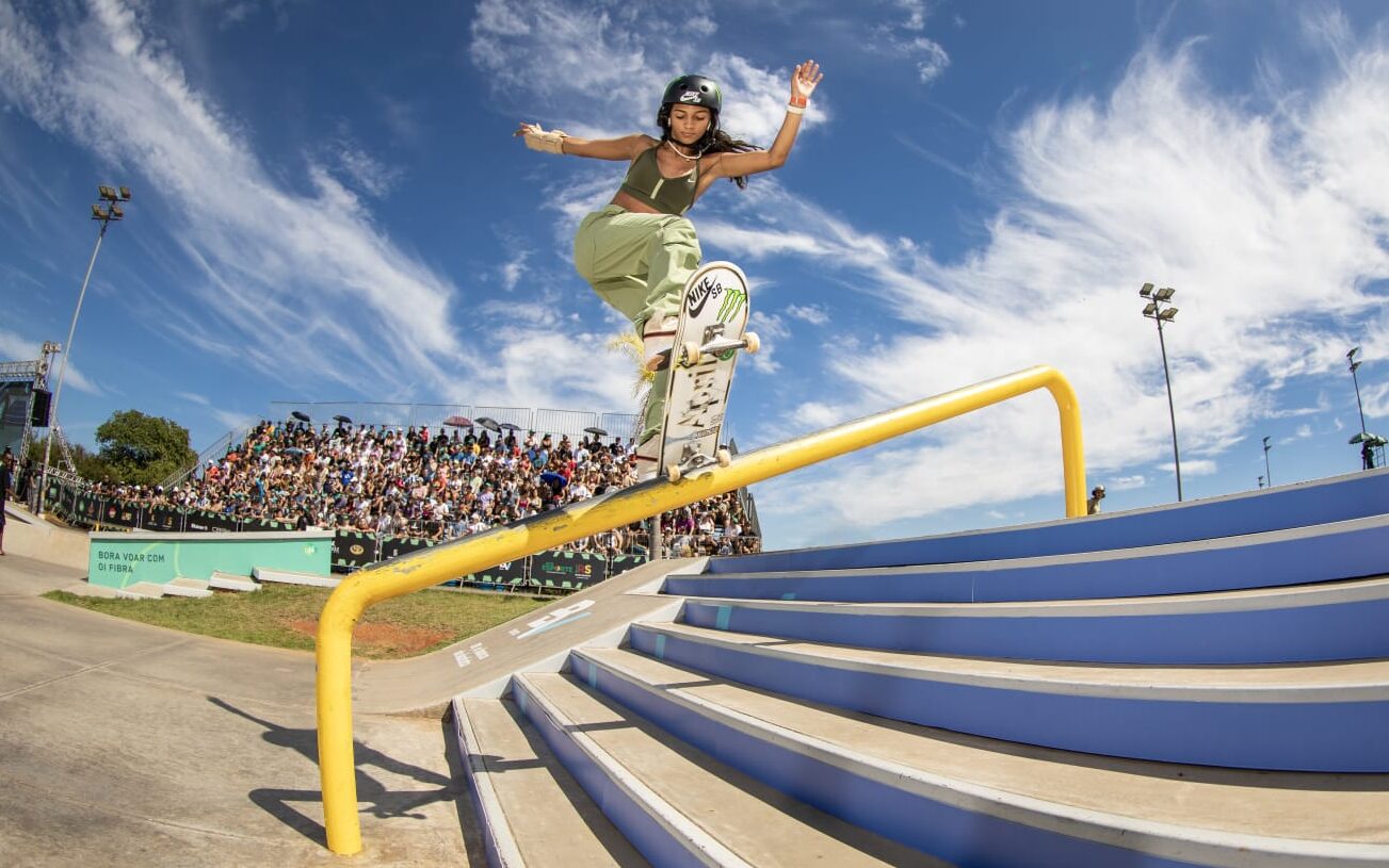 Conheça a dupla do skate park que é esperança de medalha do