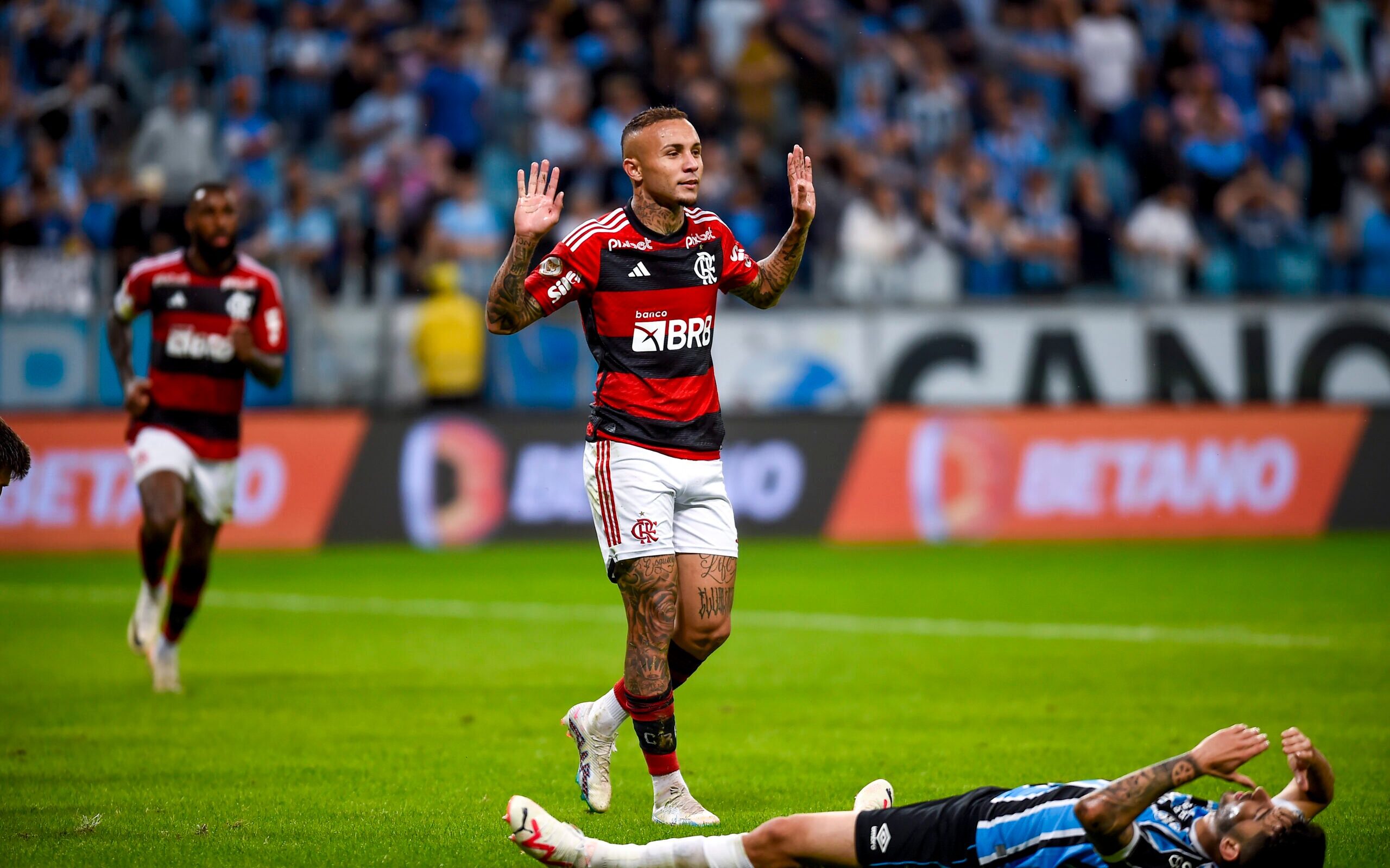 Com Cebolinha, veja escalação do Flamengo contra o Grêmio