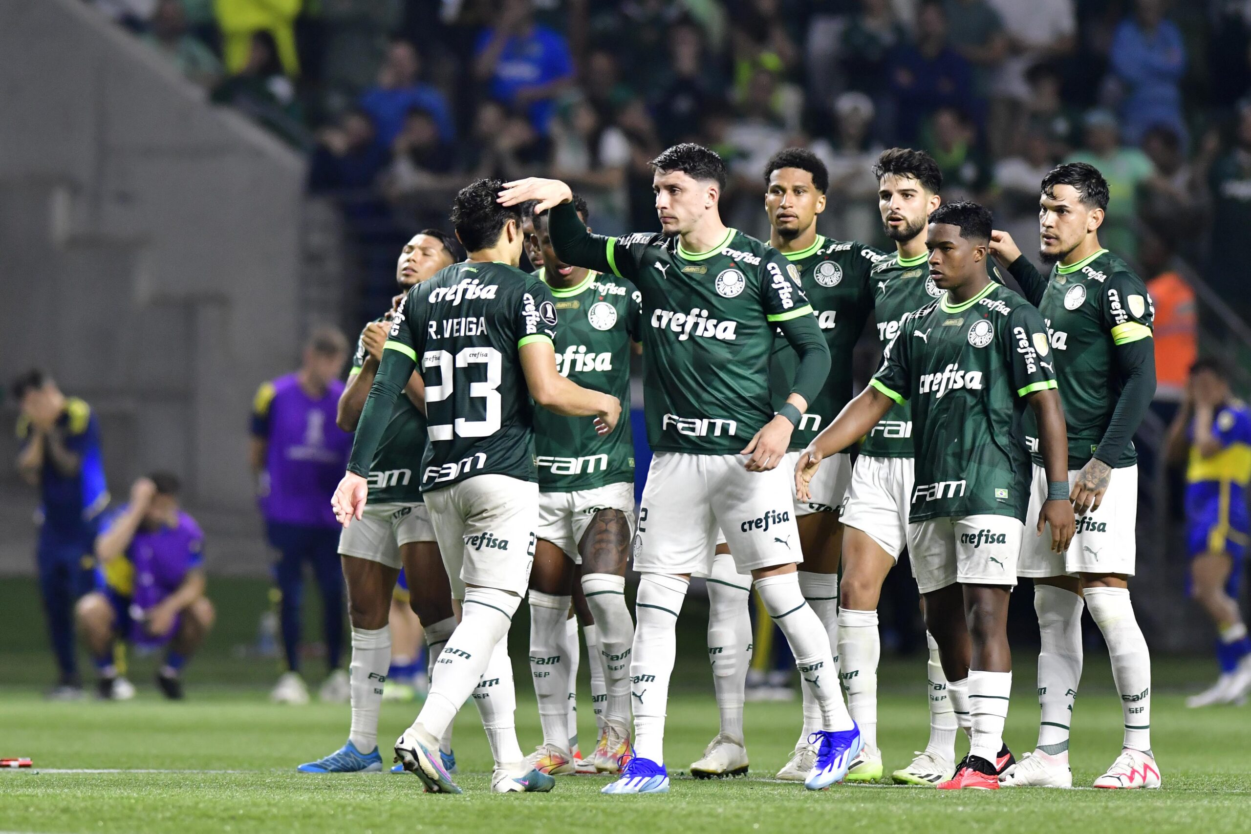 Corinthians supera Boca nos pênaltis e segue vivo na Libertadores