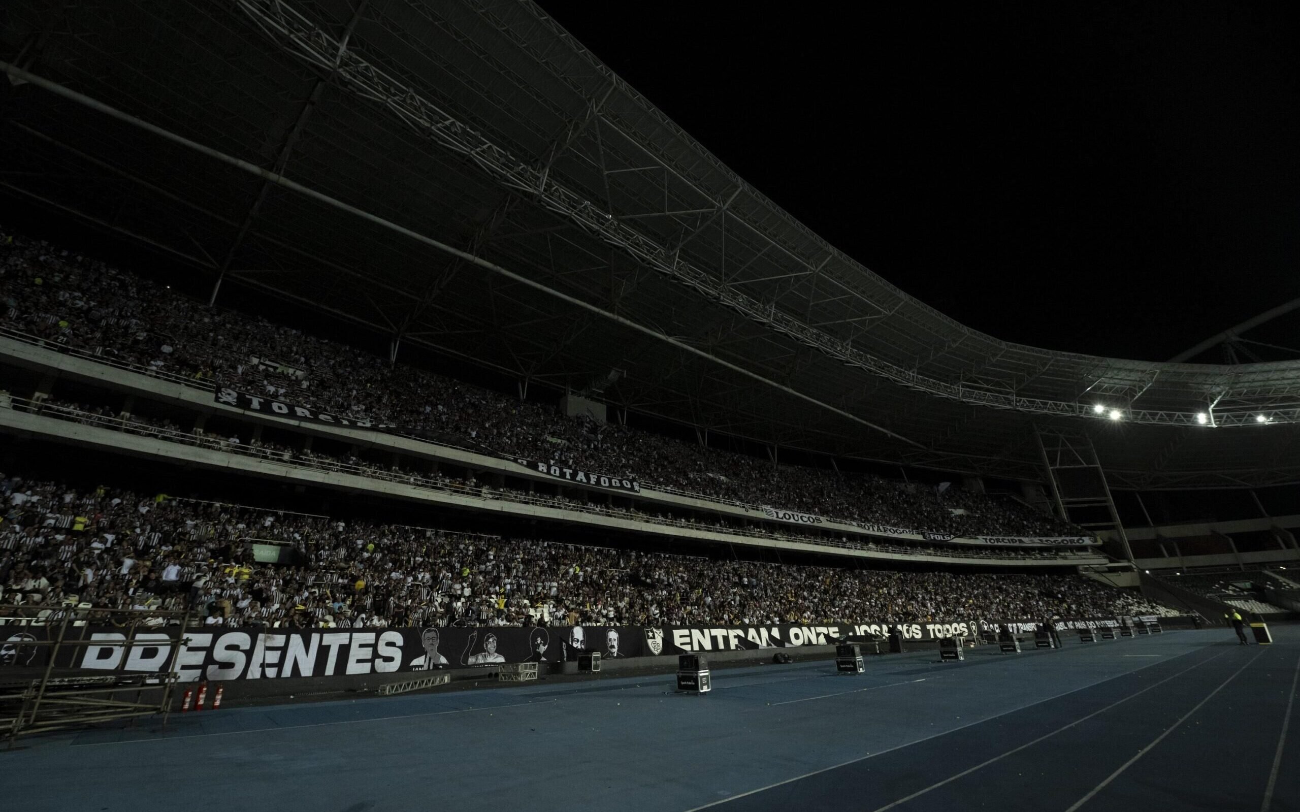 BOTAFOGO X ATHLETICO - JOGO NESSE DOMINGO, ÁS 15H, NO ESTÁDIO NILTON  SANTOS, COM PORTÕES FECHADOS! 