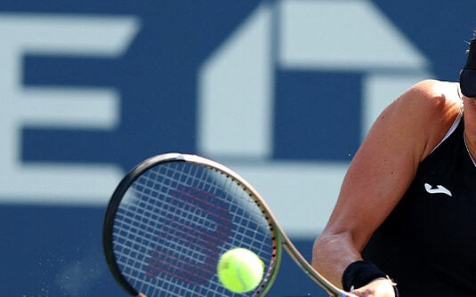 Bia Haddad x Anastasia Pavlyuchenkova no WTA 250: onde assistir e horário  do jogo de tênis - Lance!