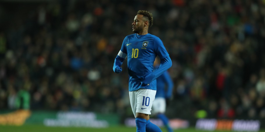 Neymar soma sua sexta lesão em jogos pela Seleção Brasileira