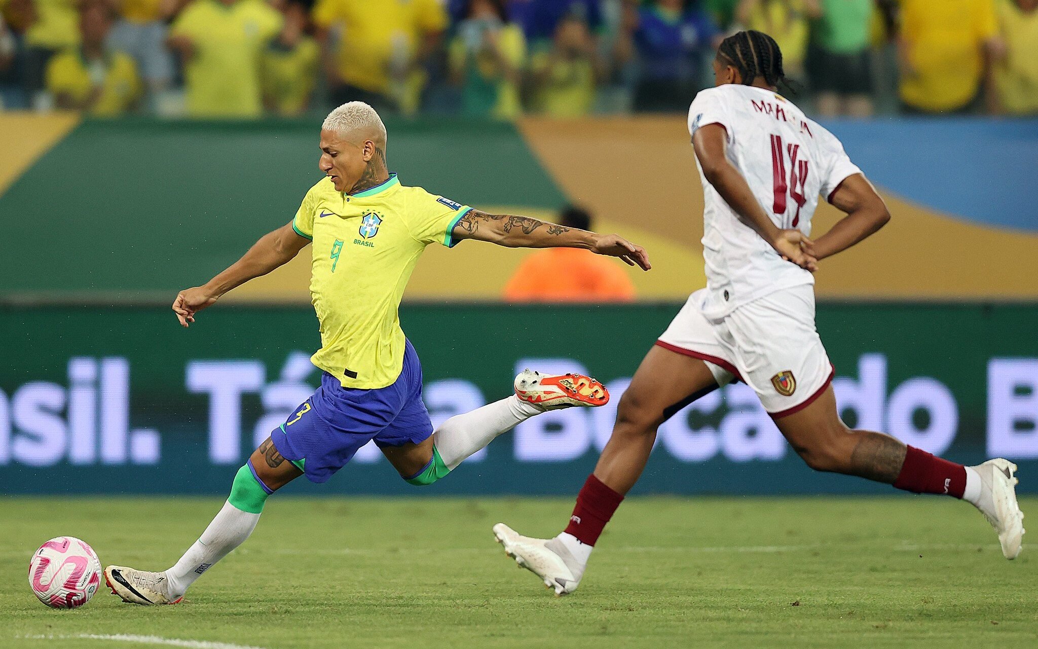 Brasil 1 x 1 Venezuela - SELEÇÃO BRASILEIRA TA MAL COM DINIZ