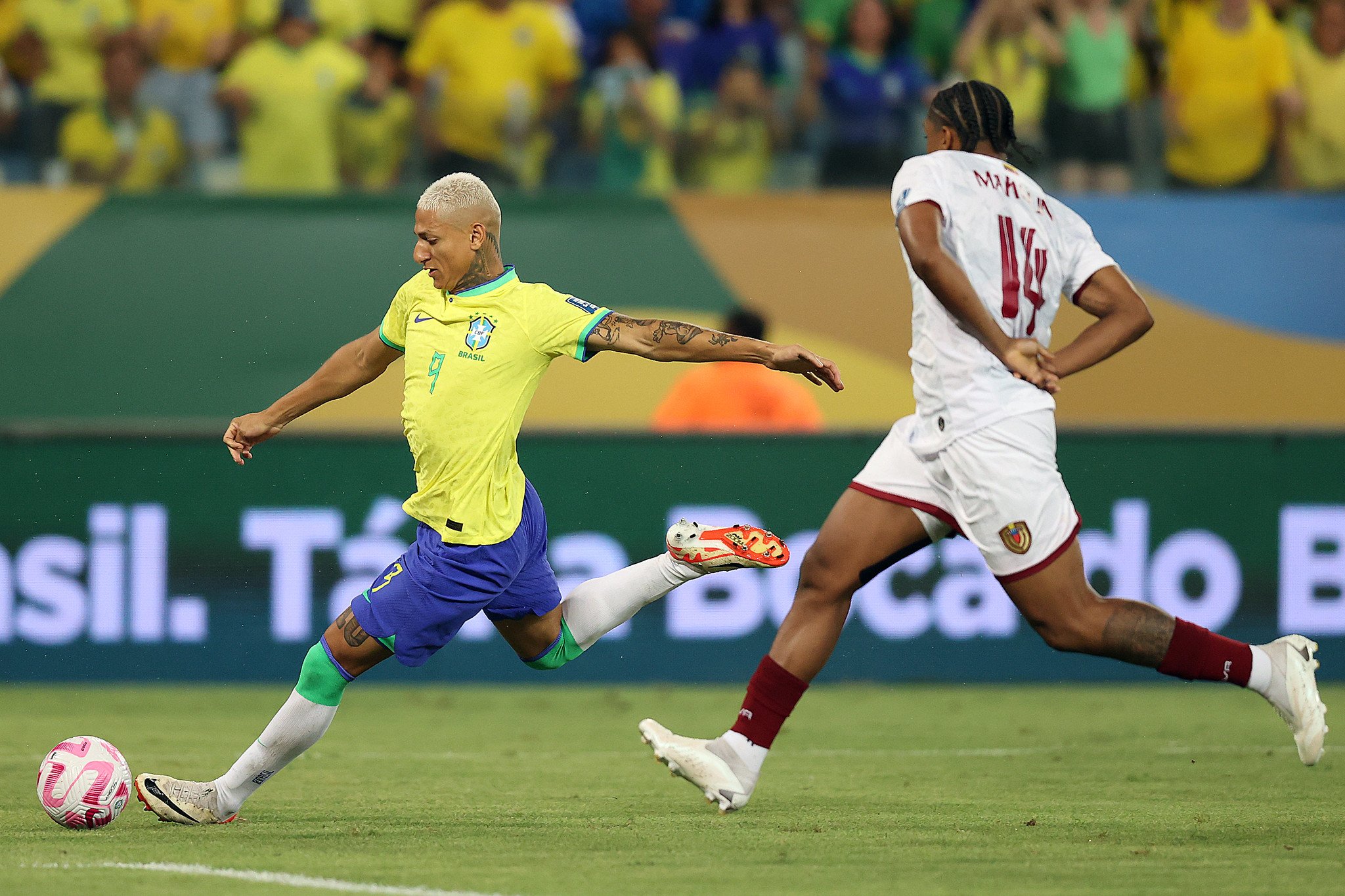 Na noite de ontem após o jogo do Brasil e Venezuela em Cuiabá, o