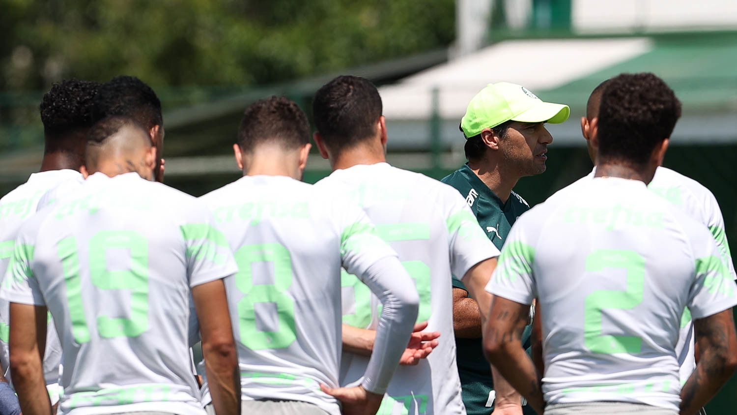 Gómez titular e Veiga com poucos minutos: o saldo dos jogadores do Palmeiras  nas Eliminatórias