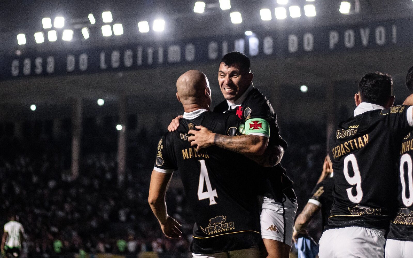 CRUZEIRO 1X2 INTER  VEJA OS MELHORES MOMENTOS DA DERROTA DA RAPOSA NO  MINEIRÃO 