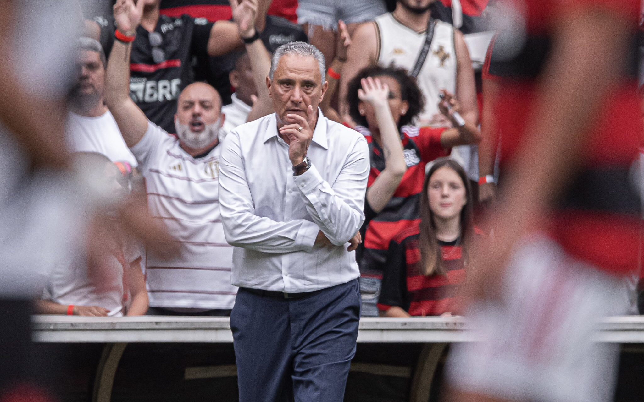 Flamengo vence o Bragantino, volta ao G-4 e mantém briga por título do  Brasileirão - Lance!