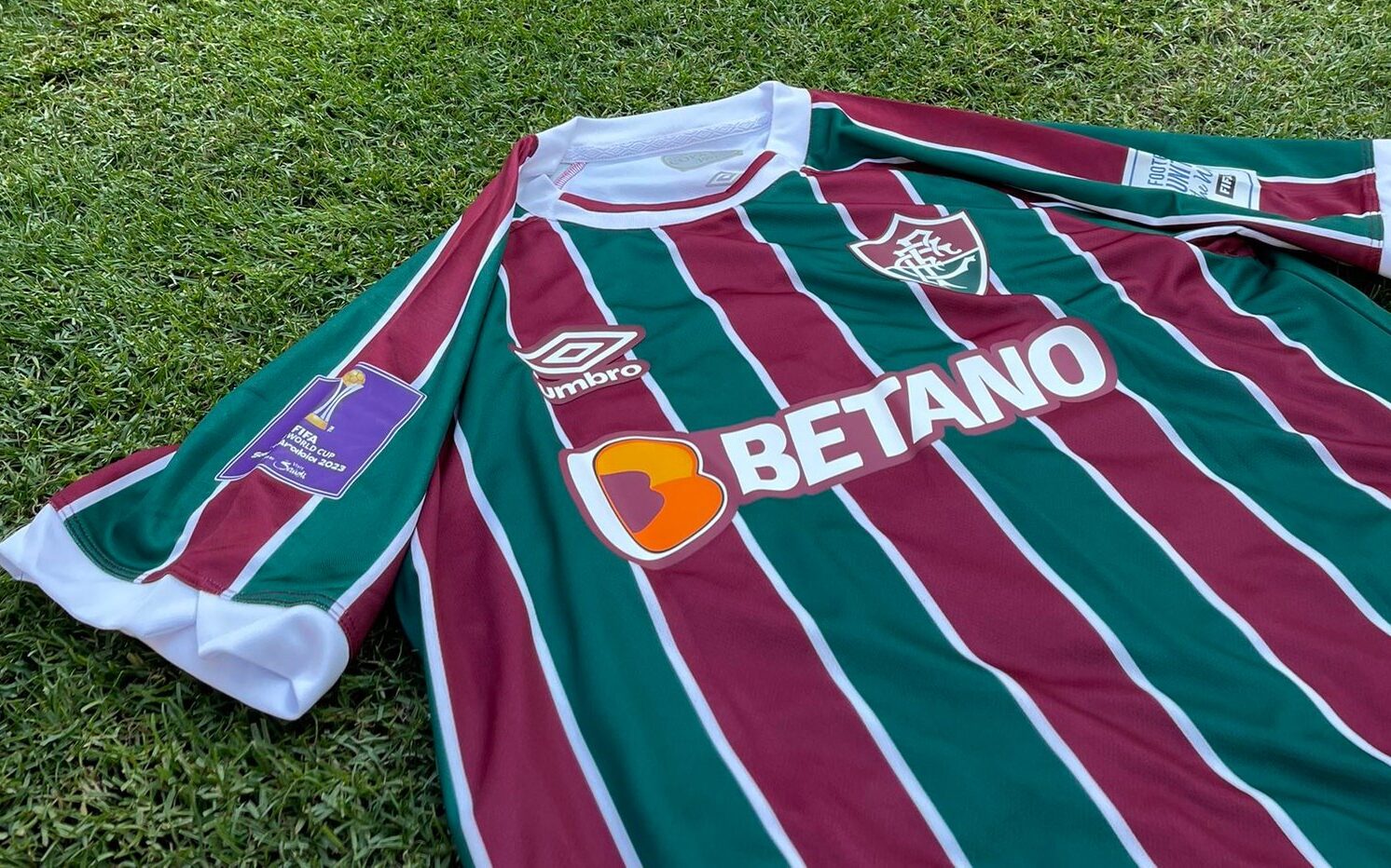 Craque do Fluminense faz três, Brasil atropela Nova Caledônia e respira na  Copa do Mundo Sub-17 - Lance!