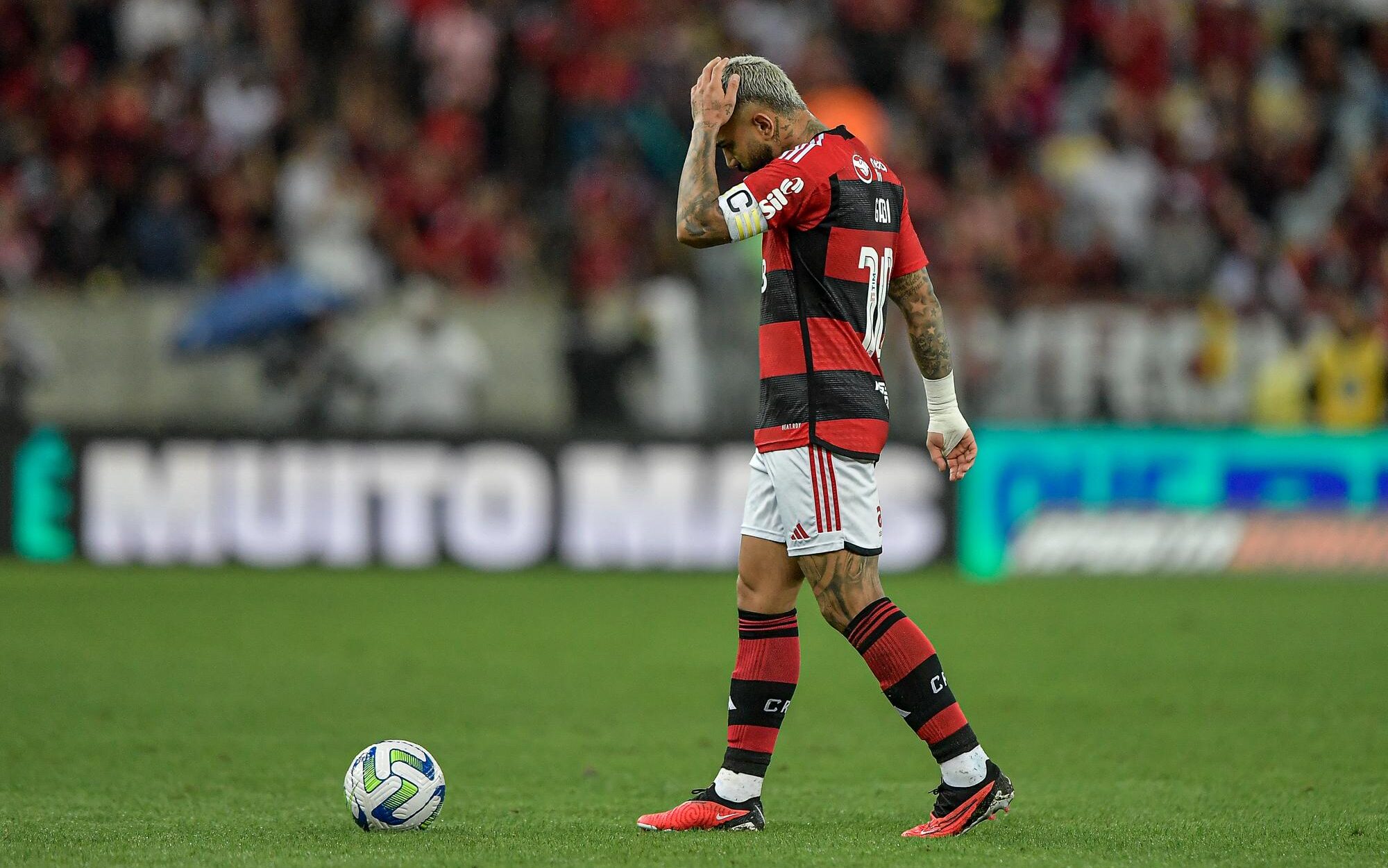 Por que Gabigol não joga pelo Flamengo contra o Vasco, pelo Brasileirão?