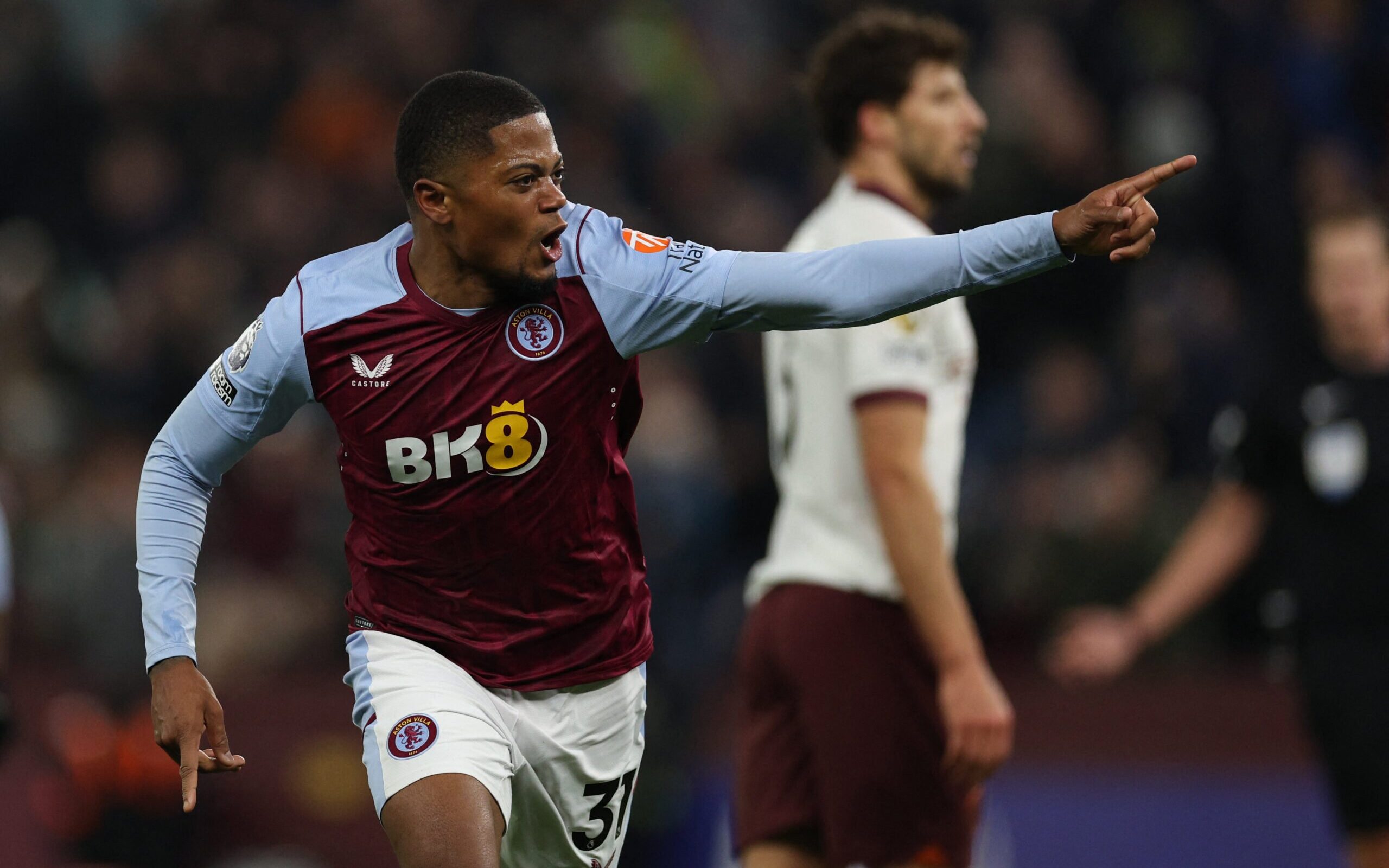 De virada, Manchester City vence o Luton Town e se mantém vivo na