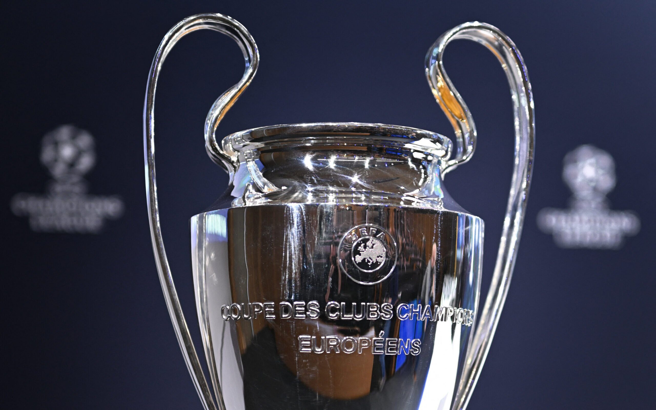 Confira os resultados dos playoffs da Champions League e os classificados à  fase de grupos - Lance - R7 Futebol