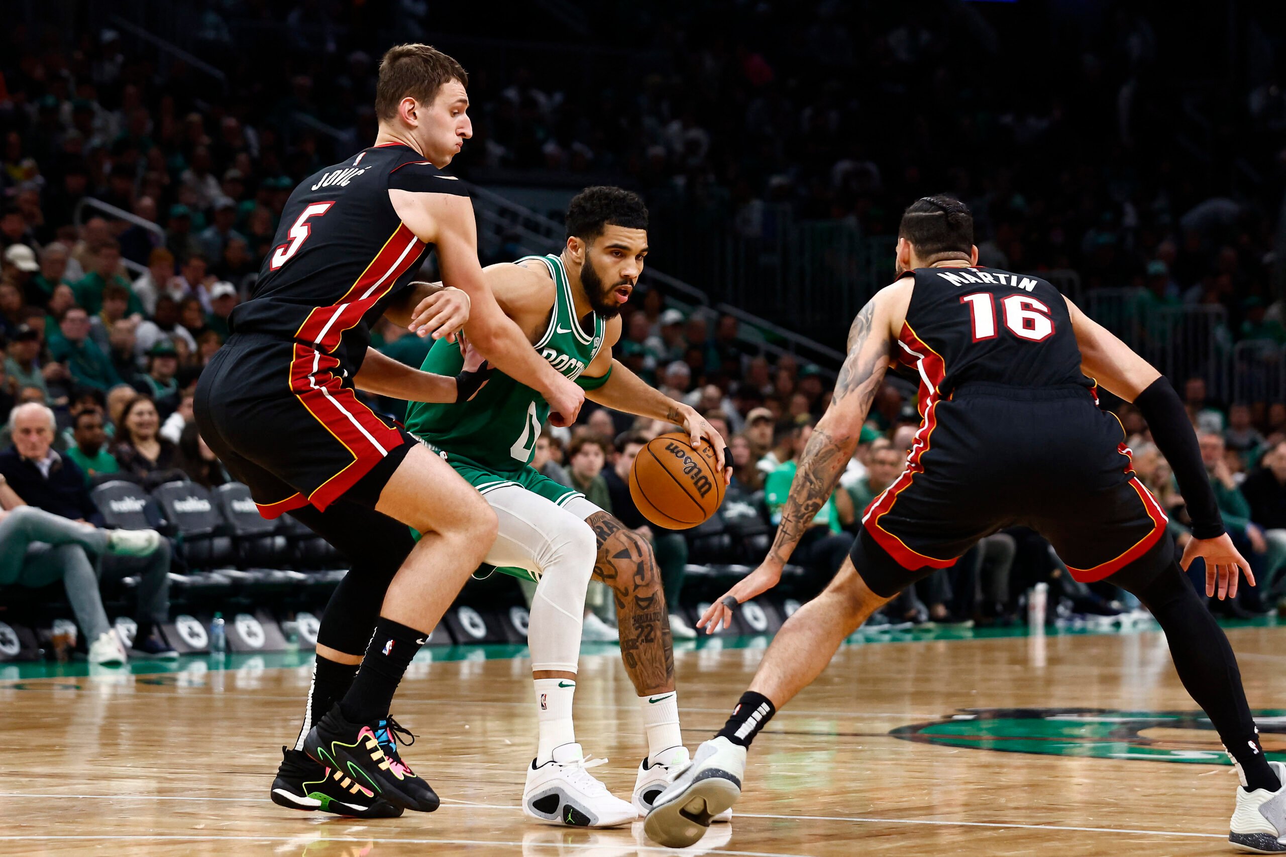 Heat draws with Celtics!  See how the fifth day of the NBA playoffs went