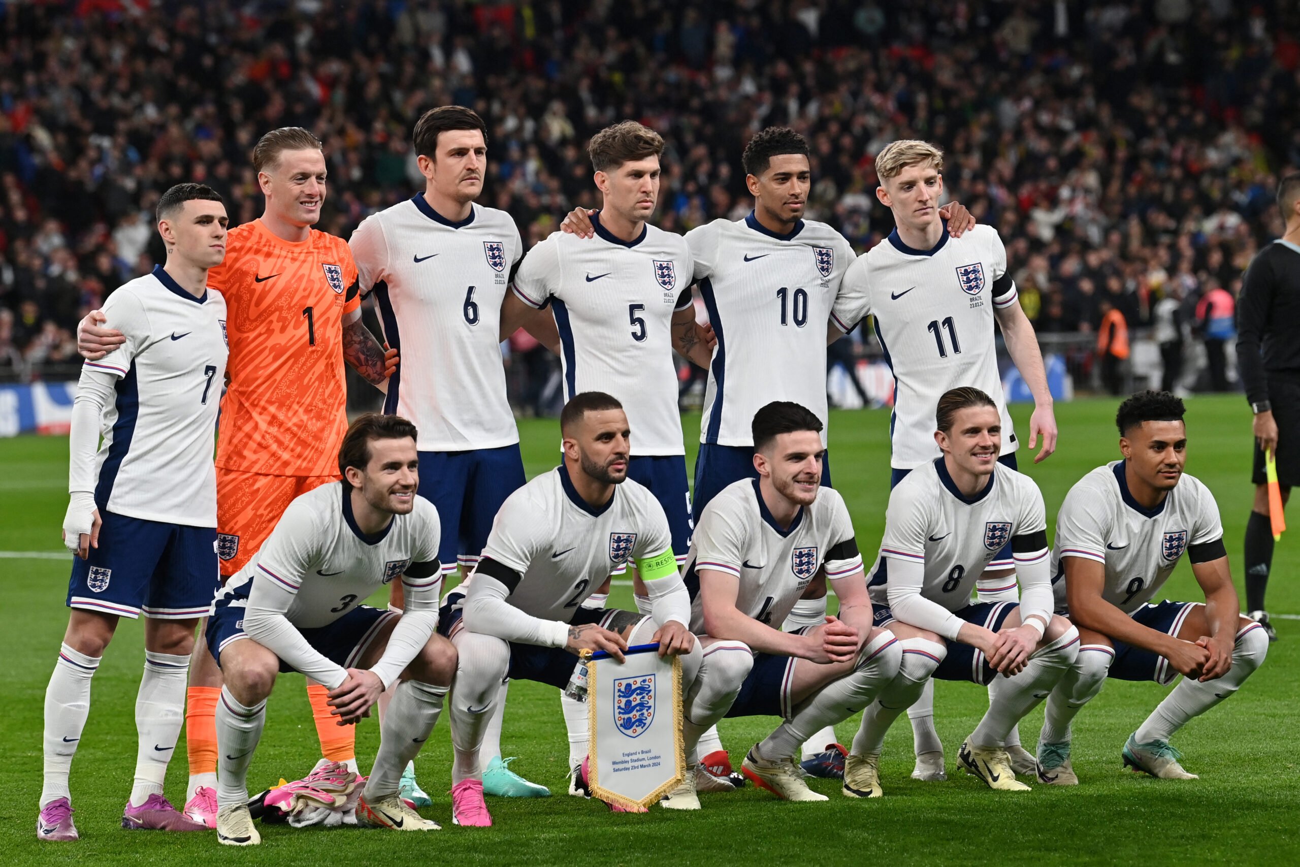 Inglaterra vence Alemanha na prorrogação e é campeã da Euro