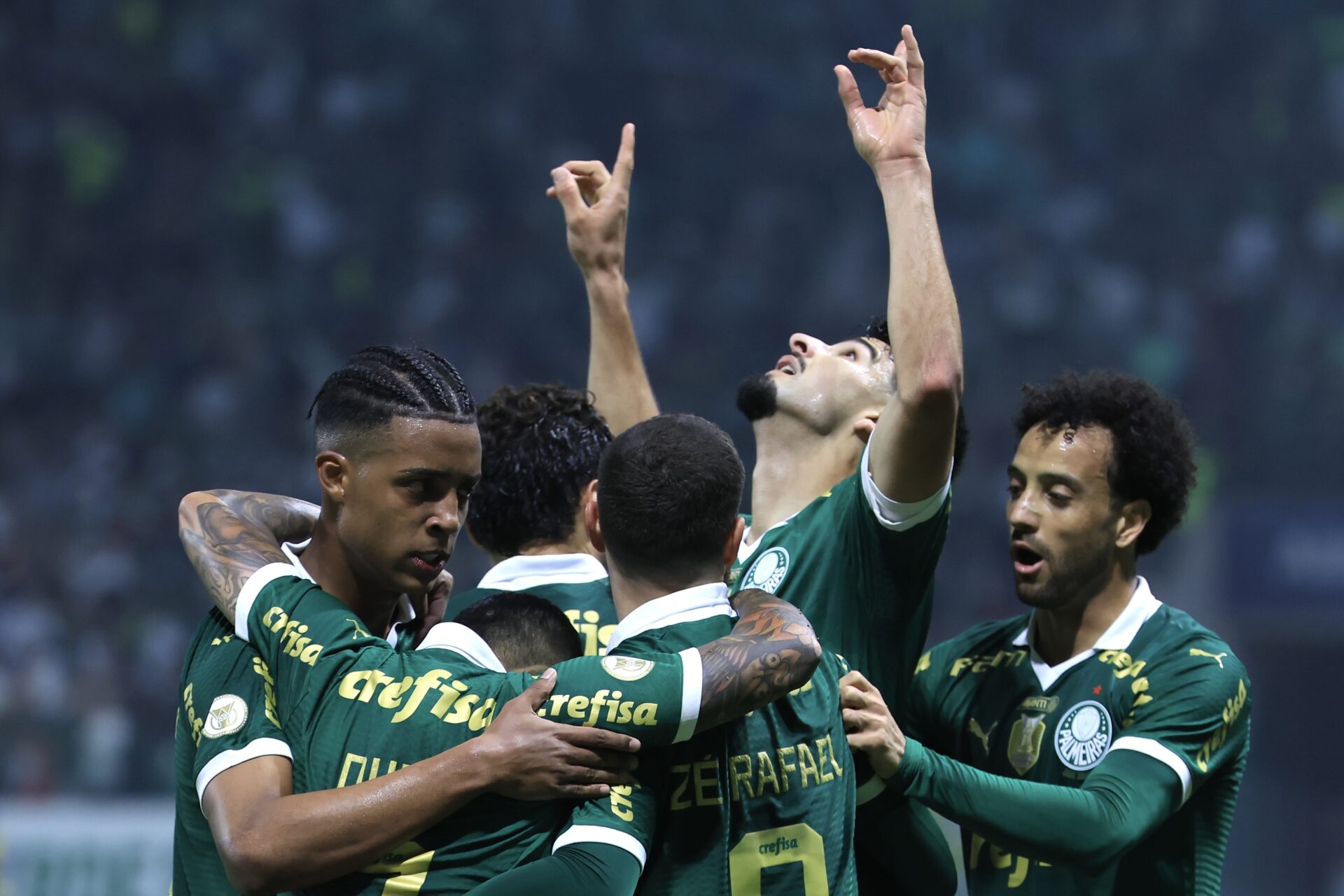 Brasileirão 2024: fim do primeiro turno entre Fluminense e Palmeiras é de ataque eficiente contra defesa em evolução - Lance!