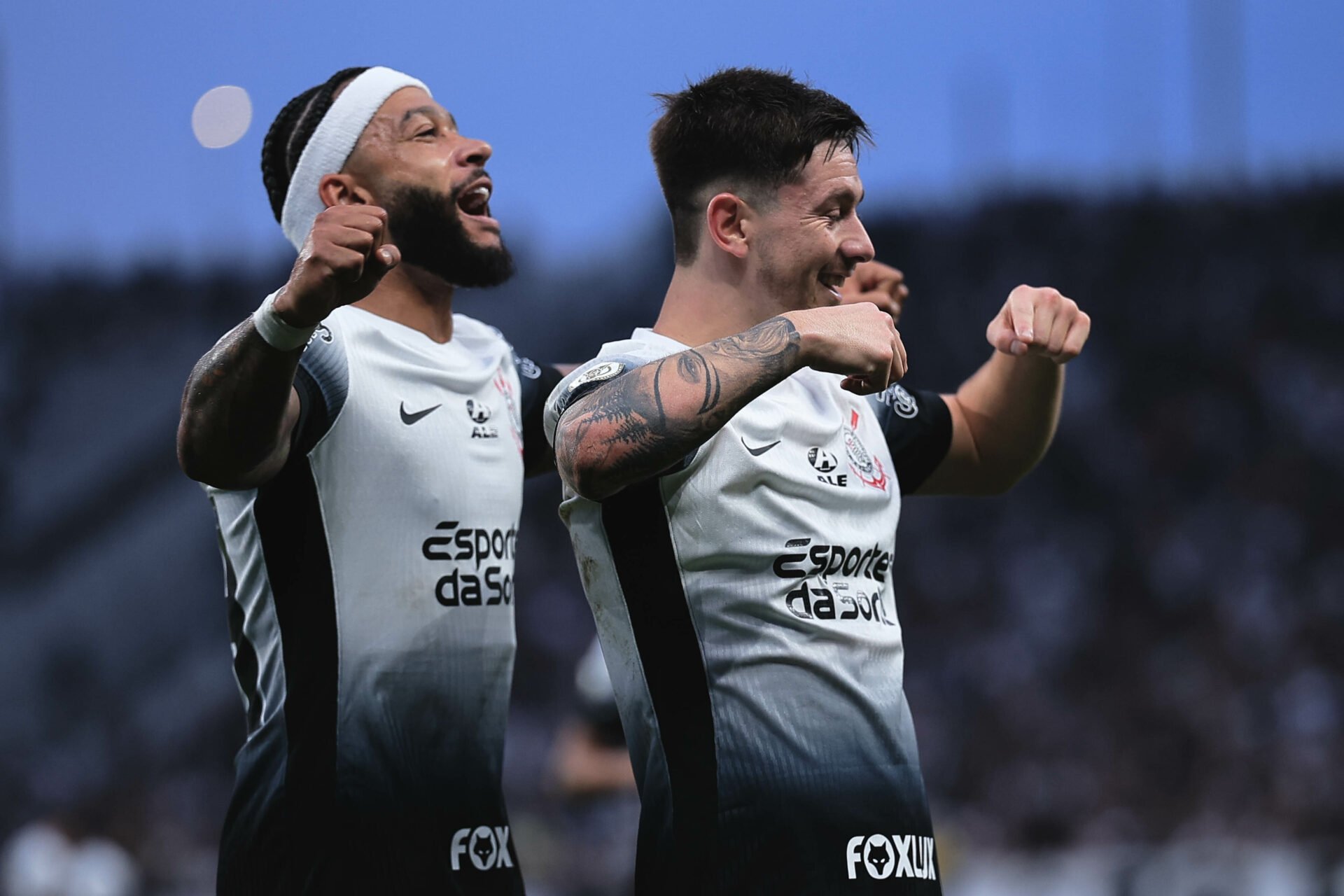 ESCALAÇÃO! Ramón Díaz define equipe para duelo nesta noite; Memphis e Garro entram em campo?