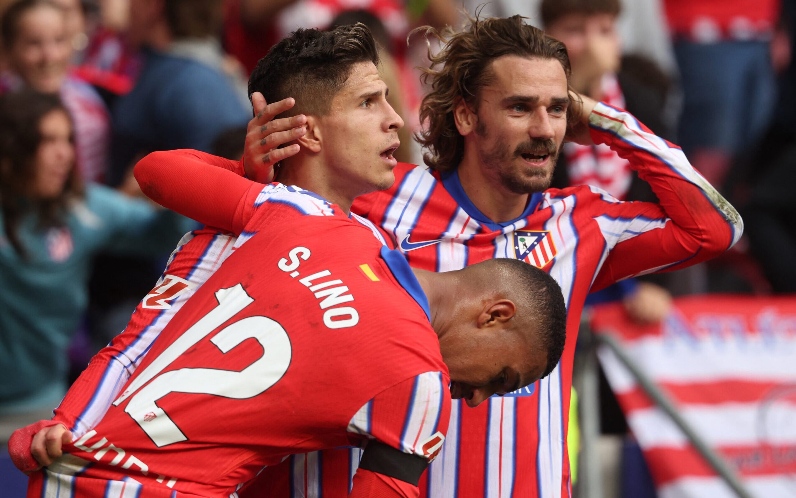 Atlético de Madrid アトレティコ　アルトゥールフェルメールユニ Atlético de Madrid アトレティコ アルトゥールフェルメールユニ