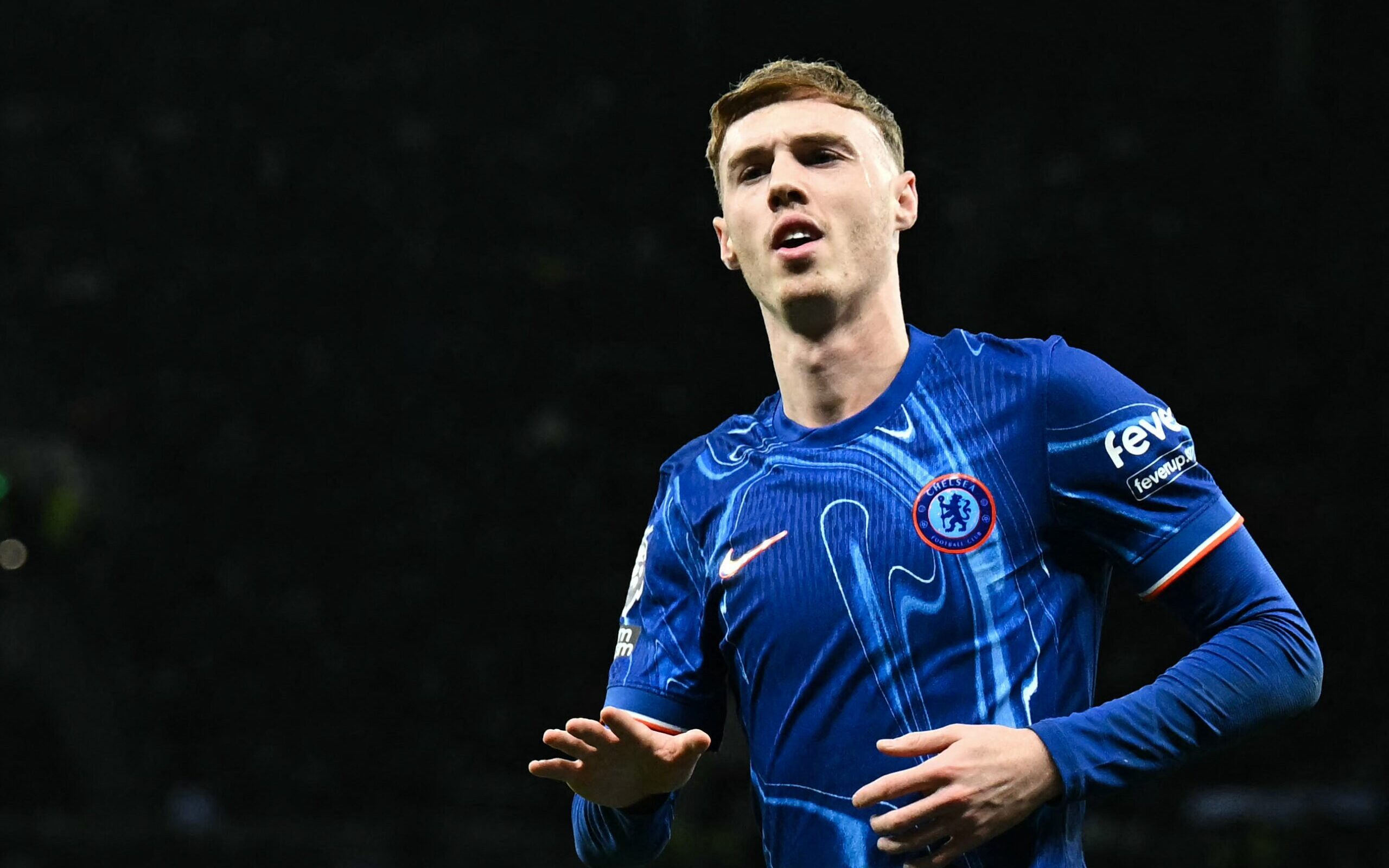 CALMER カルメール 2024SS Paulo Oliveiraベスト Europeus reagem a Cole Palmer na final do Mundial entre PSG x Chelsea