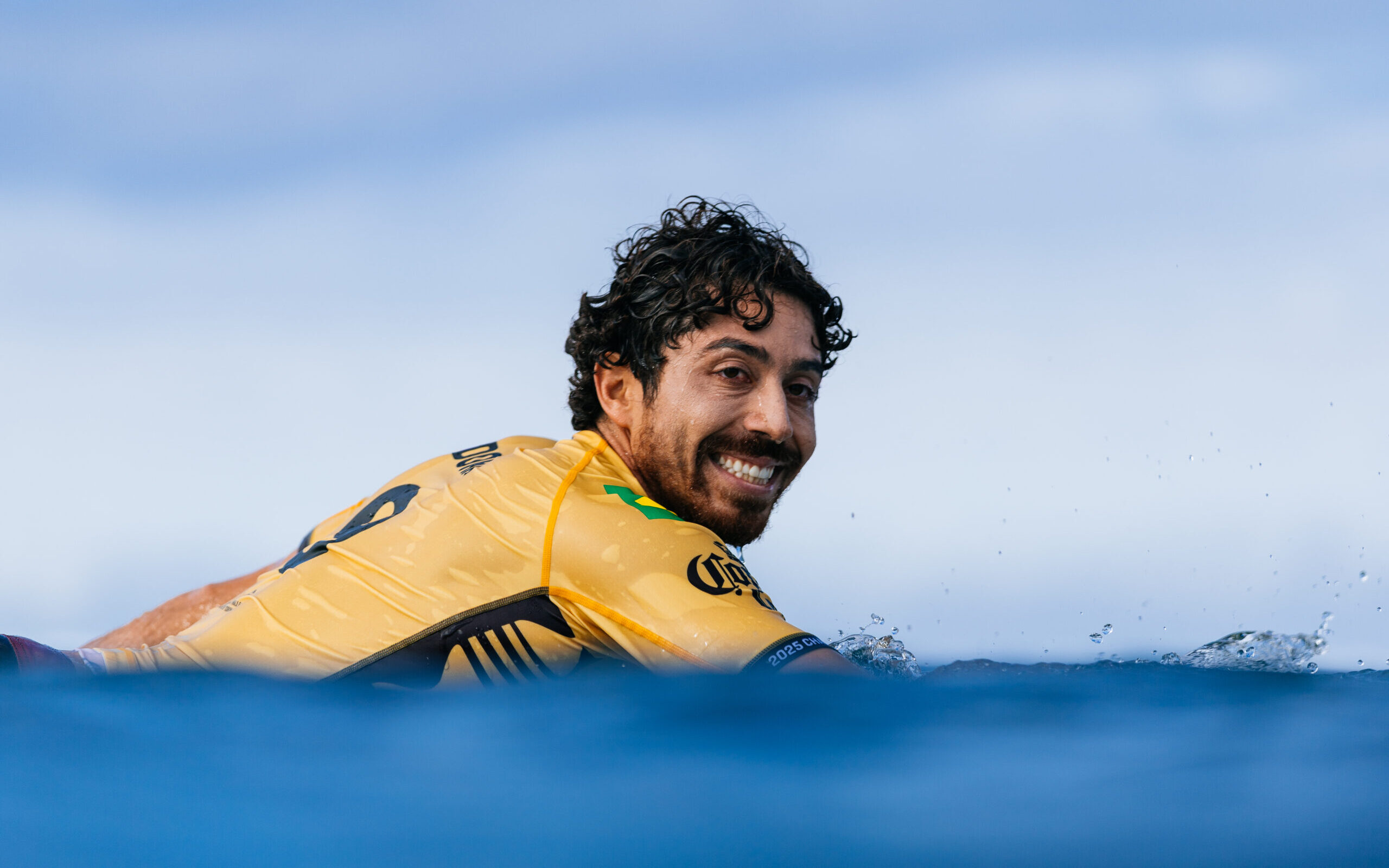 ビーチボーイズ　Goodbye Surfing, Hello God! 5CD Veja onda a onda do título de Miguel Pupo em Bells Beach na WSL
