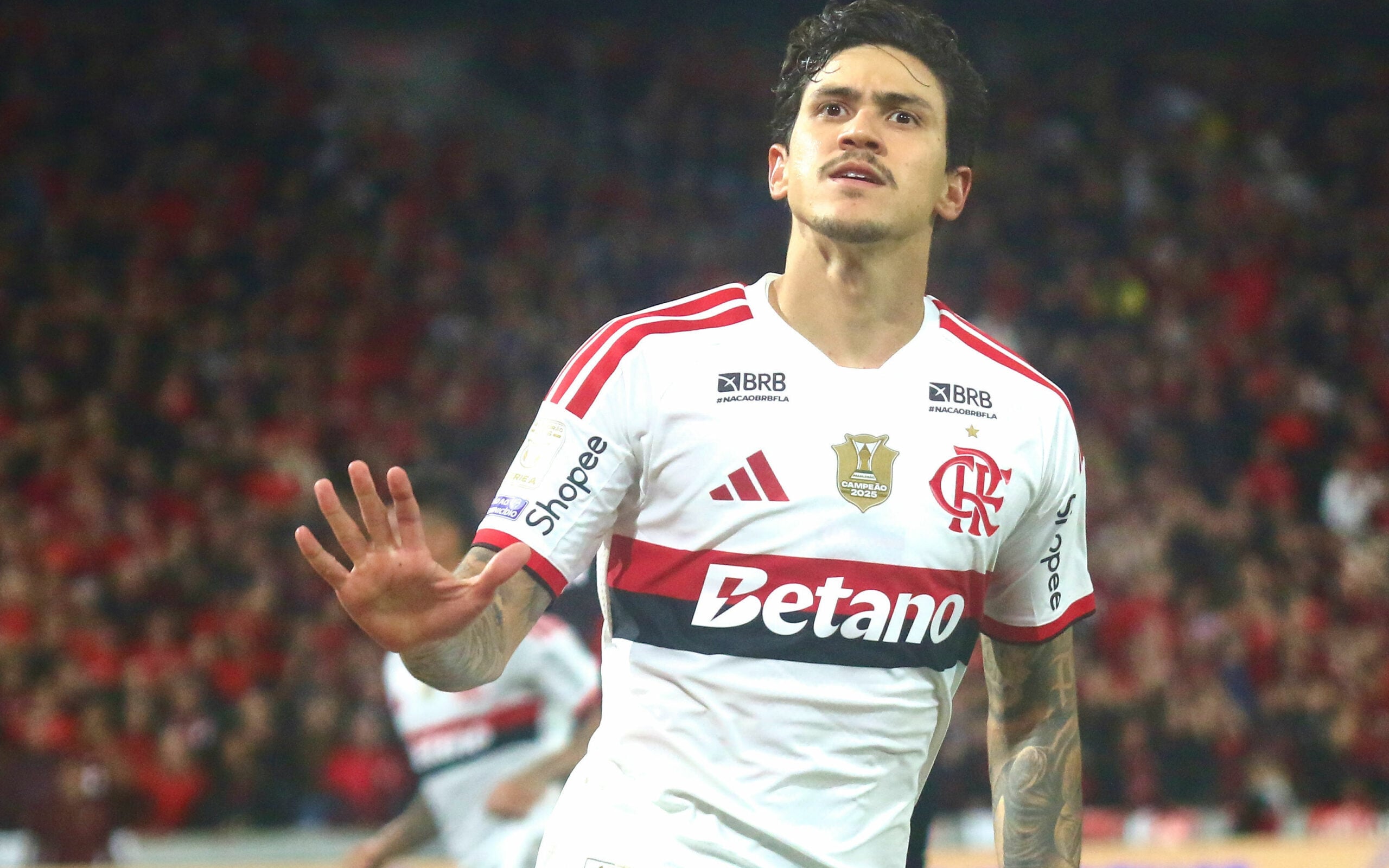 Pedro garante empate do Flamengo com Athletico