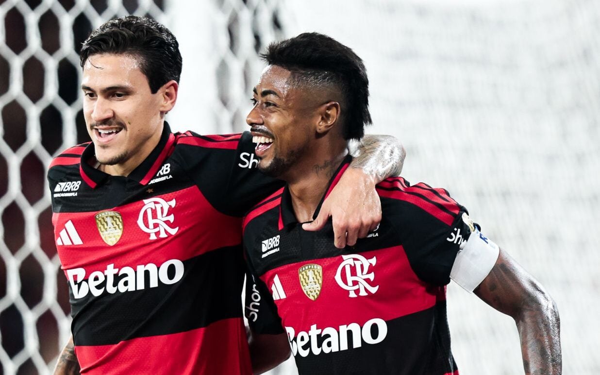 Flamengo vence o Cusco e encaminha melhor campanha da Libertadores; dê suas notas