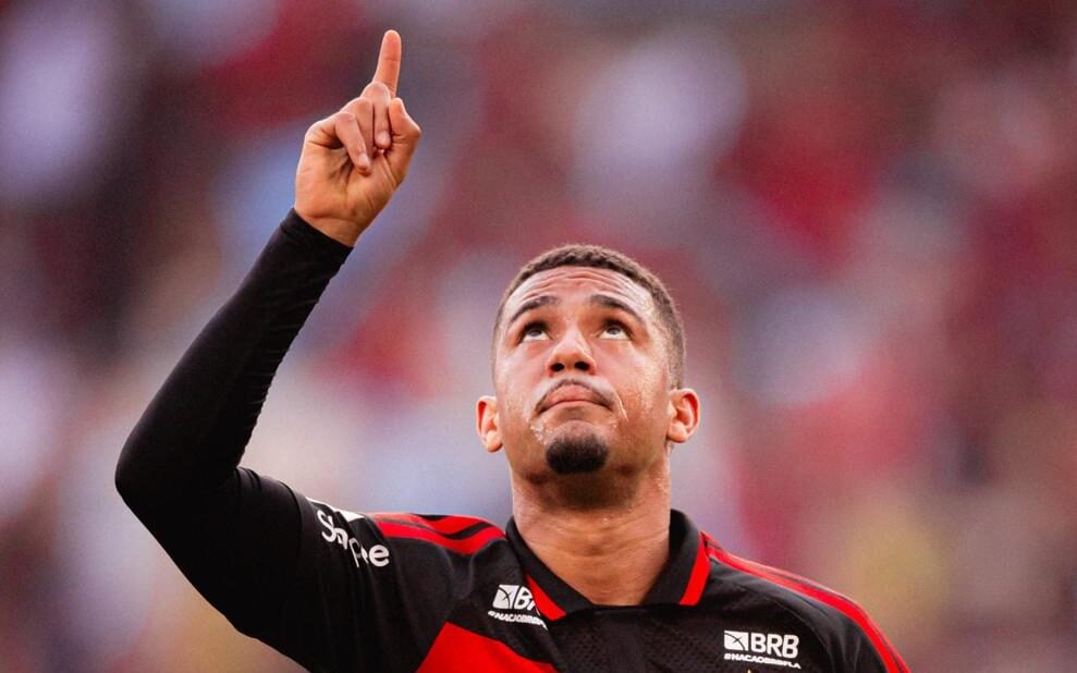Jardim encontra solução, e Samuel Lino brilha no desfalcado Flamengo
